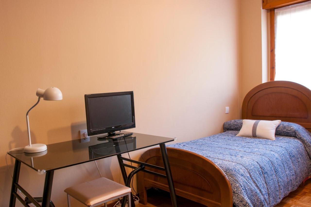 Apartamento Araceli Proximo A Clinica Oftalmologica Fdez Vega Apartment โอเบียโด ภายนอก รูปภาพ