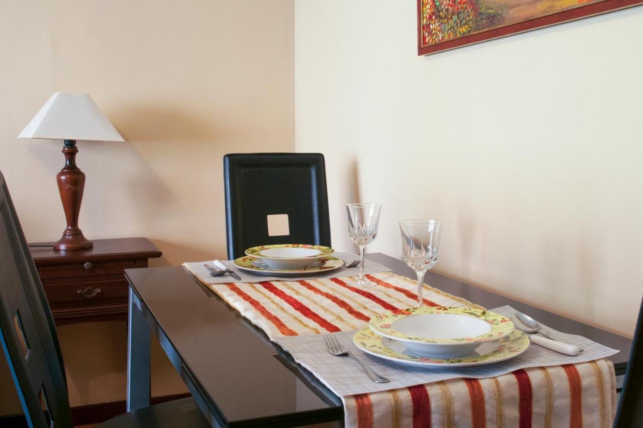 Apartamento Araceli Proximo A Clinica Oftalmologica Fdez Vega Apartment โอเบียโด ภายนอก รูปภาพ